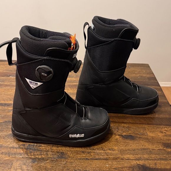 Thirtytwo Lashed Double BOA Black snowboard Boots size 8 Men’s